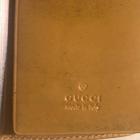 Authentic Gucci card & keys holder - Picture 4 of 16
